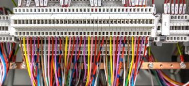 Fils d'un tableau électrique