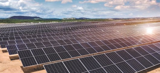 Parc solaire de Luzia au Brésil